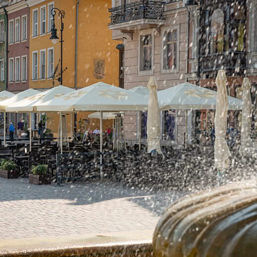 parasols-de-terrasse-pour-un-restaurant
